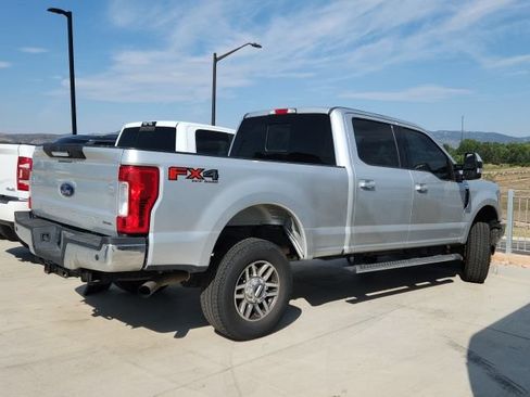 Used 2017 Ford F250 Lariat w/ Lariat Value Package AWD/4WD image 2
