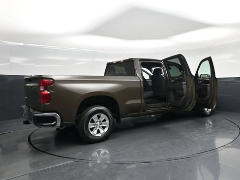 Used 2023 Chevrolet Silverado 1500 LT RWD image 5