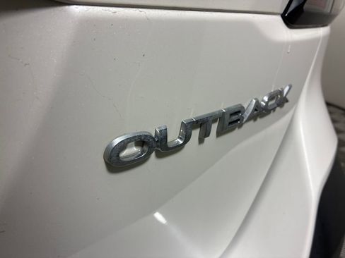 Used 2020 Subaru Outback Premium AWD/4WD image 27