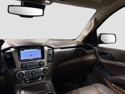 Used 2020 Chevrolet Tahoe Premier AWD/4WD image 27