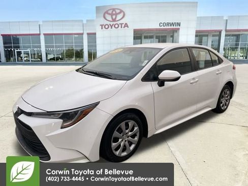 Used 2024 Toyota Corolla LE image 7