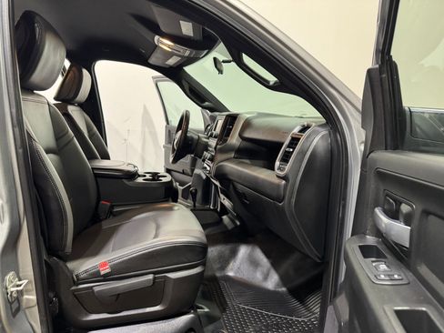 Used 2022 RAM 2500 Tradesman image 13