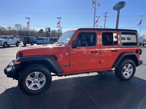 Used 2019 Jeep Wrangler Unlimited Sport S image 3
