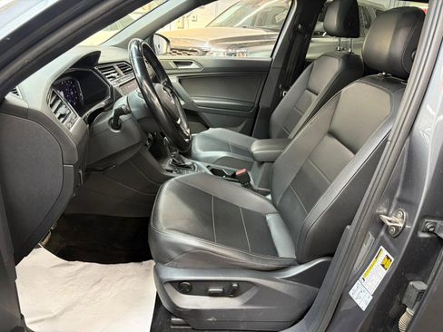 Used 2019 Volkswagen Tiguan SEL Premium R-Line AWD/4WD image 8