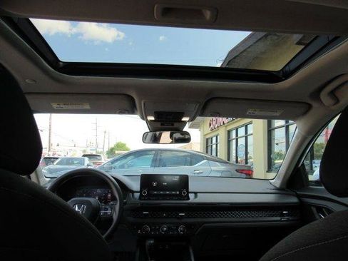 Used 2024 Honda Accord EX image 20