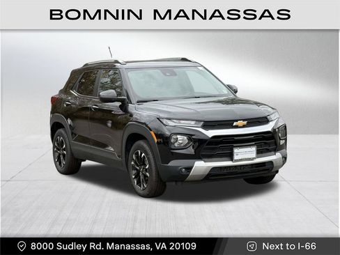 Used 2023 Chevrolet TrailBlazer LT image 1