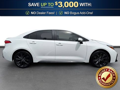 Used 2023 Toyota Corolla SE FWD image 8