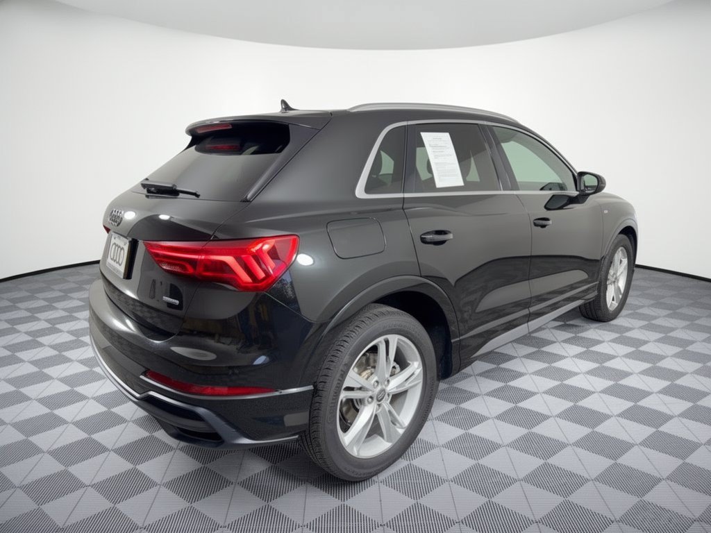 Used 2021 Audi Q3 2.0T Premium w/ Convenience Package AWD/4WD image 9