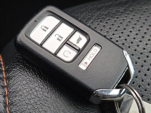 Certified 2023 Honda Passport TrailSport image 38