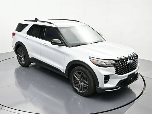 New 2026 Ford Explorer ST-Line w/ ST-Line Street Pack RWD image 33