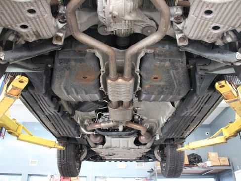 Used 2015 Land Rover Range Rover Sport HSE image 98