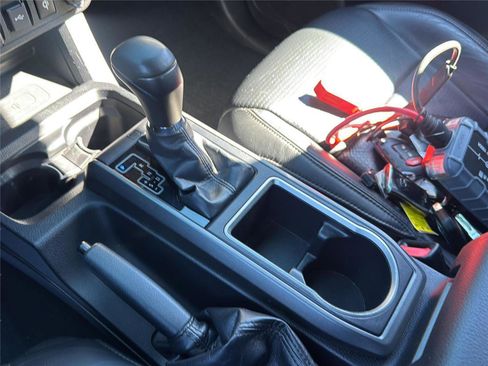 Used 2020 Toyota Tacoma TRD Sport w/ TRD Premium Sport Package image 26