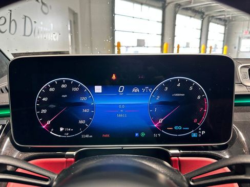 Used 2022 Mercedes-Benz S 580 S 580 4MATIC AMG Line image 8