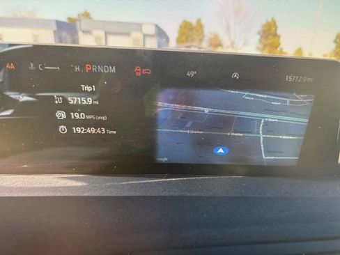Used 2025 Ford Expedition Active image 24