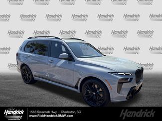 Used 2026 BMW X7 xDrive40i w/ M Sport Package AWD/4WD video 1