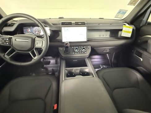 Certified 2025 Land Rover Defender 110 S image 18