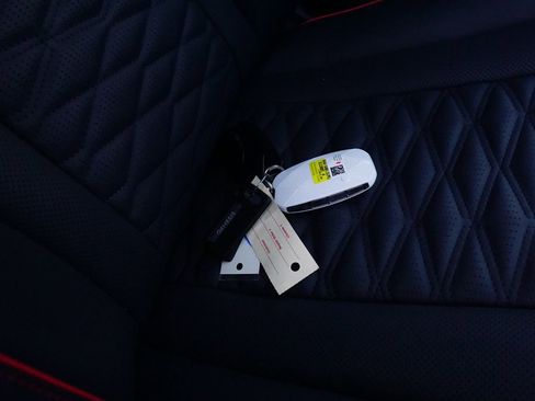 New 2026 Genesis GV80 3.5T e-SC image 24