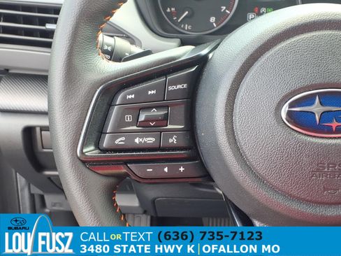 Used 2026 Subaru Crosstrek 2.5i Limited AWD/4WD image 17