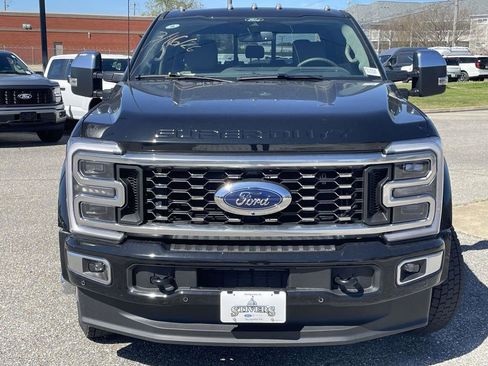 New 2026 Ford F450 Platinum w/ Platinum Plus Package image 8