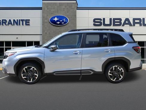 Used 2025 Subaru Forester Limited image 7