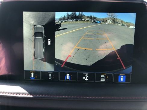 Certified 2022 Chevrolet Suburban RST w/ Sport Performance Package image 20