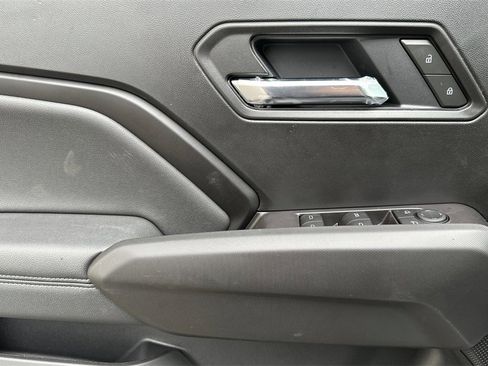 New 2026 GMC Canyon Elevation w/ Convenience Package image 9