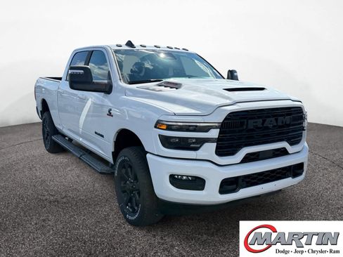 New 2026 RAM 2500 Laramie w/ Night Edition AWD/4WD image 7