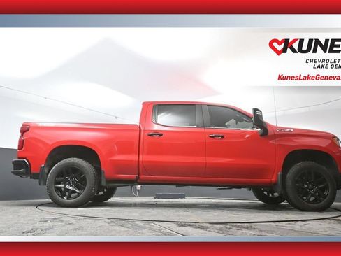 Used 2024 Chevrolet Silverado 1500 LT Trail Boss w/ Convenience Package II AWD/4WD image 44