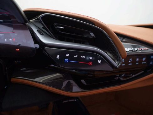 Used 2024 Ferrari SF90 Spider AWD/4WD image 22