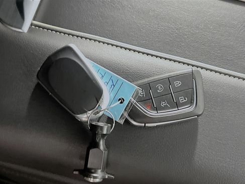 Used 2023 Cadillac Escalade ESV Sport w/ LPO, ONYX Package image 35