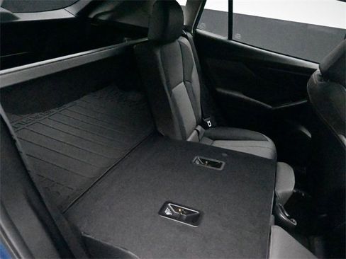 Used 2021 Subaru Crosstrek 2.5i Sport w/ Moonroof Package image 26