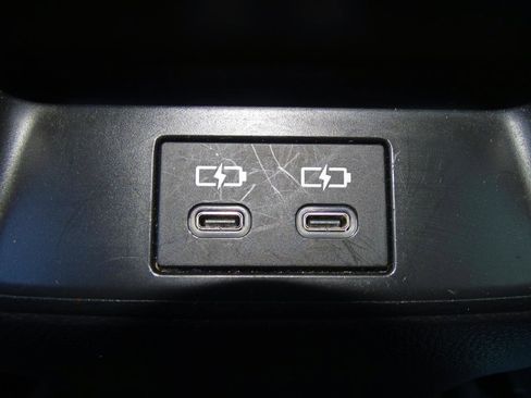 Used 2024 Toyota Corolla LE image 16