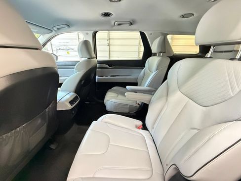 Used 2025 Hyundai Palisade SEL AWD/4WD image 27