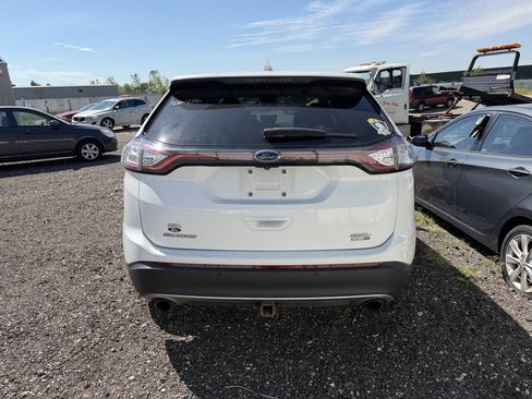 Used 2017 Ford Edge SEL w/ Class II Trailer Tow Package AWD/4WD image 4