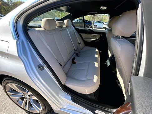 Used 2016 BMW 328i Sedan image 19