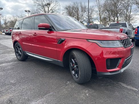 Used 2020 Land Rover Range Rover Sport SE image 3