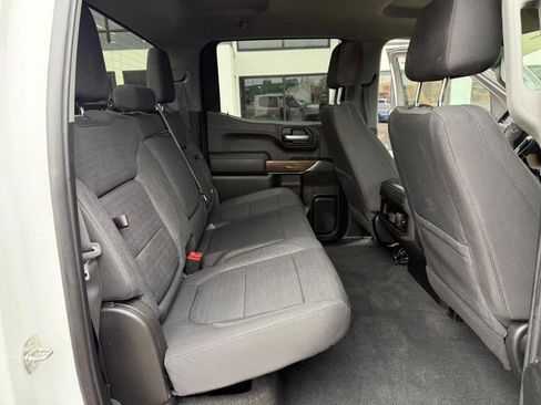 Used 2021 Chevrolet Silverado 1500 LT Trail Boss w/ Bed Protection Package AWD/4WD image 15