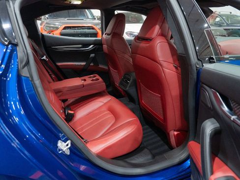 Used 2021 Maserati Ghibli S GranSport RWD image 27