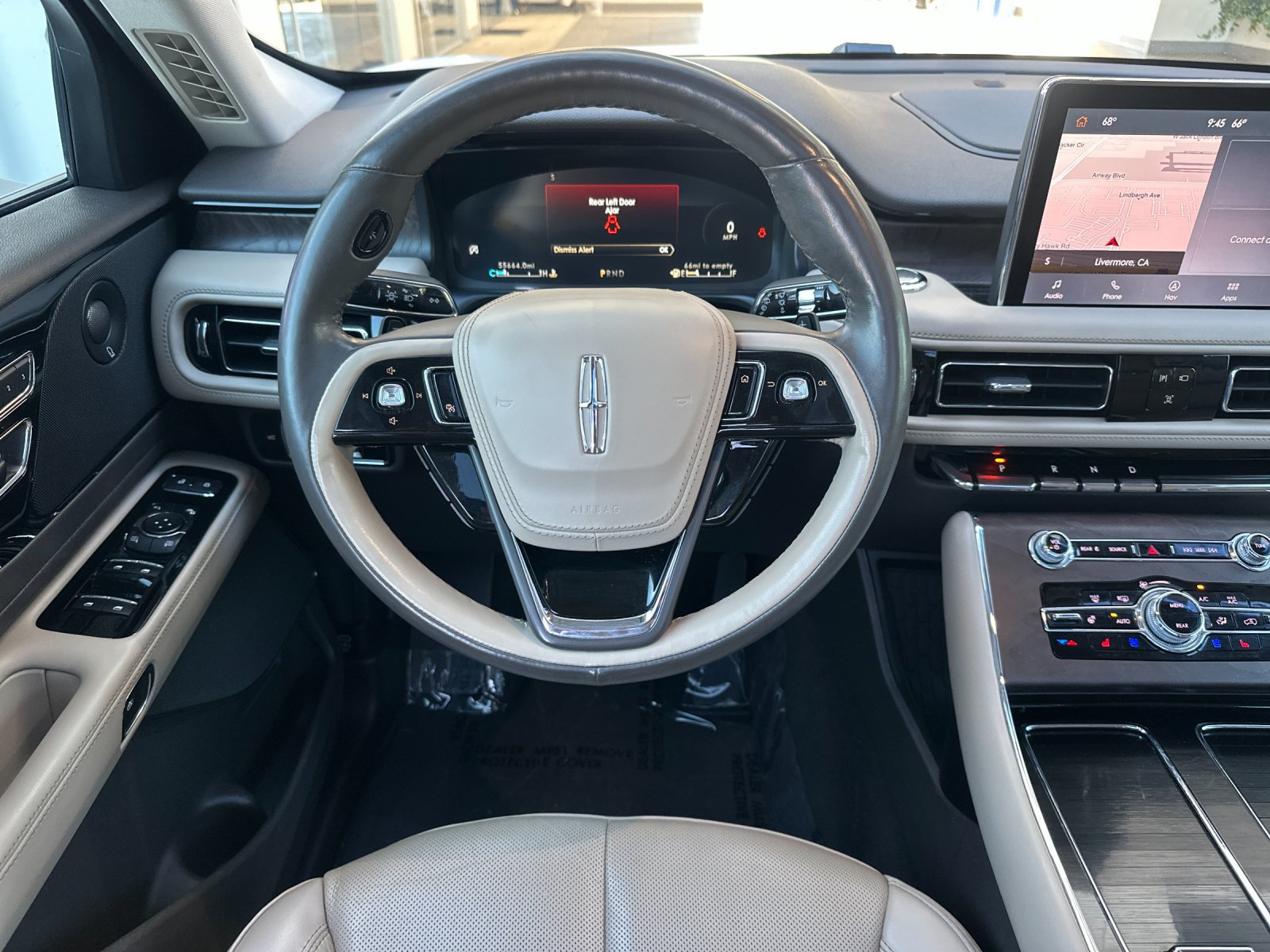 Used 2023 Lincoln Aviator Reserve w/ Equipment Group 201A AWD/4WD image 15