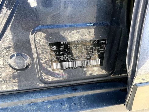 Used 2017 Subaru Outback 2.5i Premium image 30