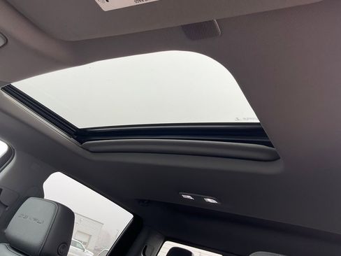 Used 2021 GMC Sierra 1500 Denali w/ Denali Ultimate Package image 17