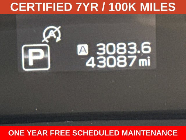 Used 2025 Subaru Outback Premium AWD/4WD image 28