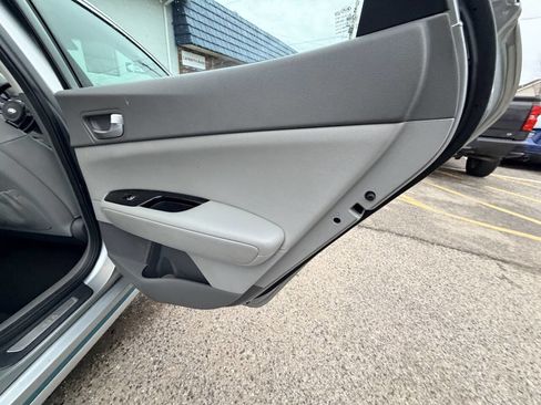 Used 2017 Kia Optima EX image 56