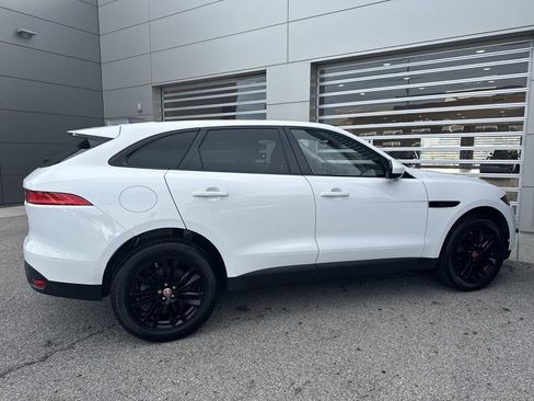 Certified 2020 Jaguar F-PACE Prestige AWD/4WD image 7