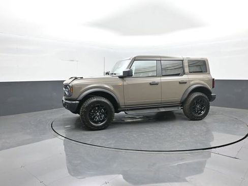 New 2026 Ford Bronco Badlands image 4