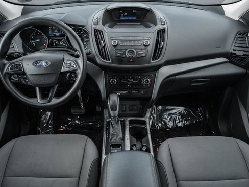 Used 2019 Ford Escape S image 17