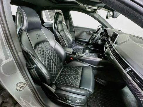 Used 2019 Audi S4 Premium Plus w/ Premium Plus Package AWD/4WD image 34
