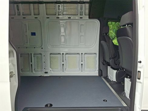 New 2025 Mercedes-Benz Sprinter 2500 image 7