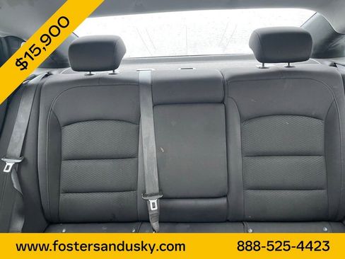 Used 2022 Chevrolet Malibu LT image 13