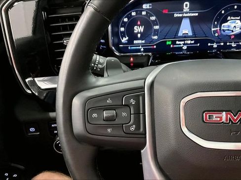 Used 2024 GMC Sierra 1500 Elevation w/ Elevation Premium Package AWD/4WD image 27
